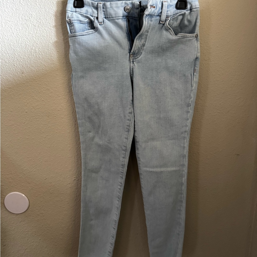 Express Light Wash Skinny Jeans